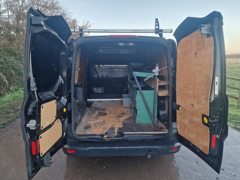 2016 Ford Transit Connect Black  Low 120k Miles  Spares Repairs  ULEZ Euro 6