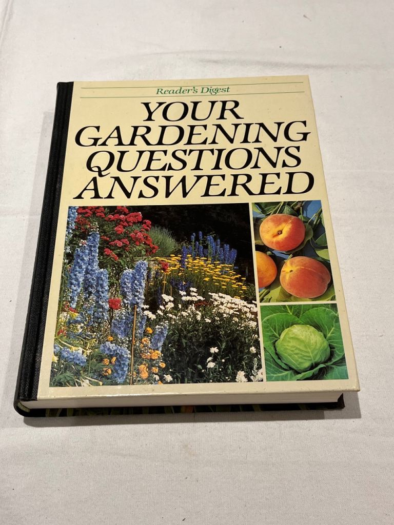 Readers Digest 'Your Gardening Questions Answered' Hardback Book