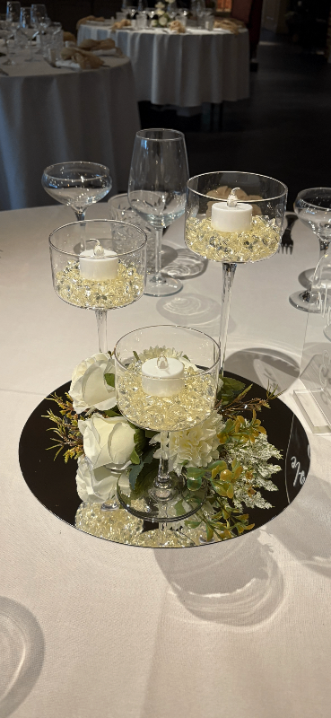 Candle holders / wedding centrepiece 