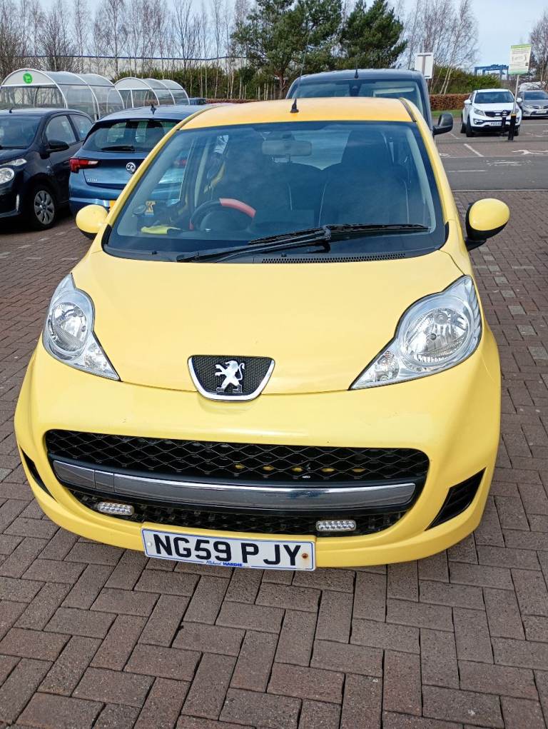 Peugeot, 107, Hatchback, 2010, Manual, 998 (cc), 5 doors
