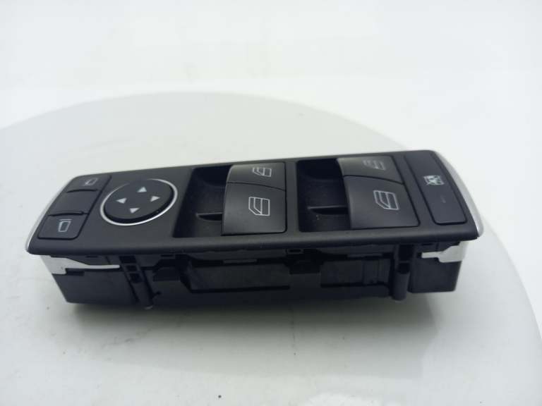 Mercedes Gla Class Electric Window Switch 2013-2020 5 Door Estate