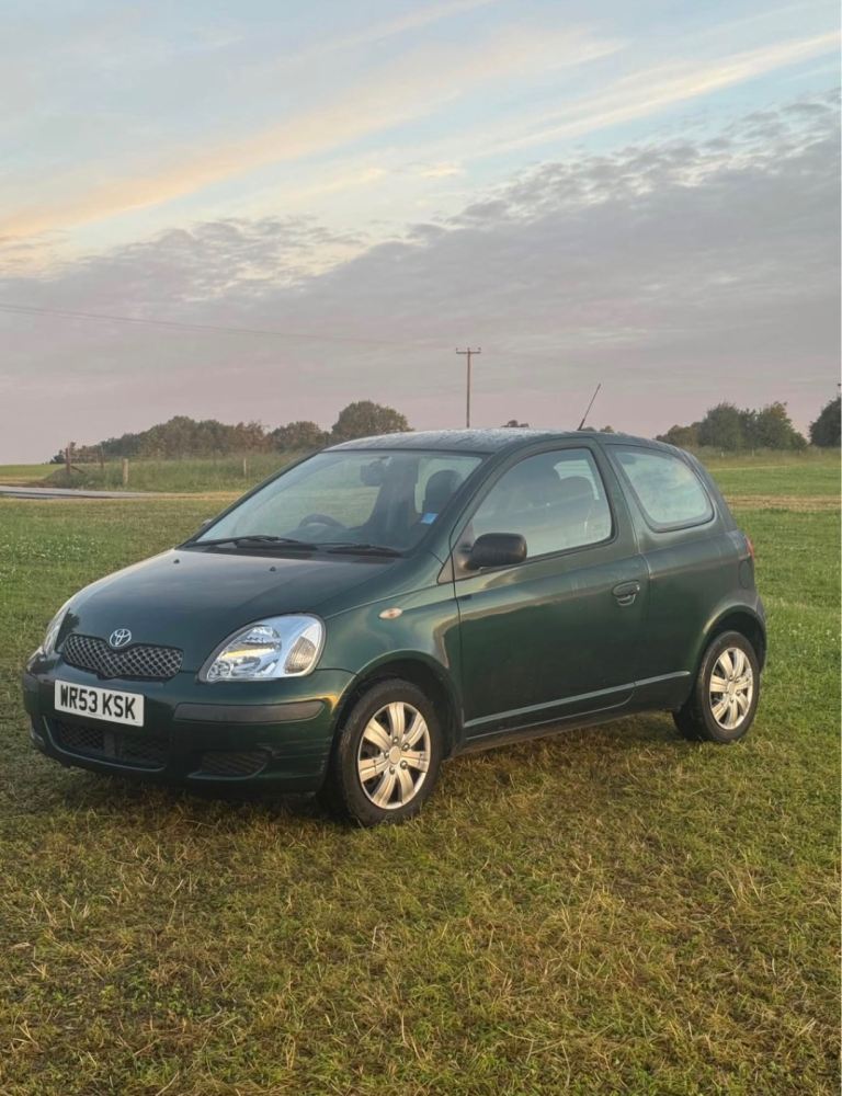 Toyota Yaris 2003, 1.0 petrol, 3 door
