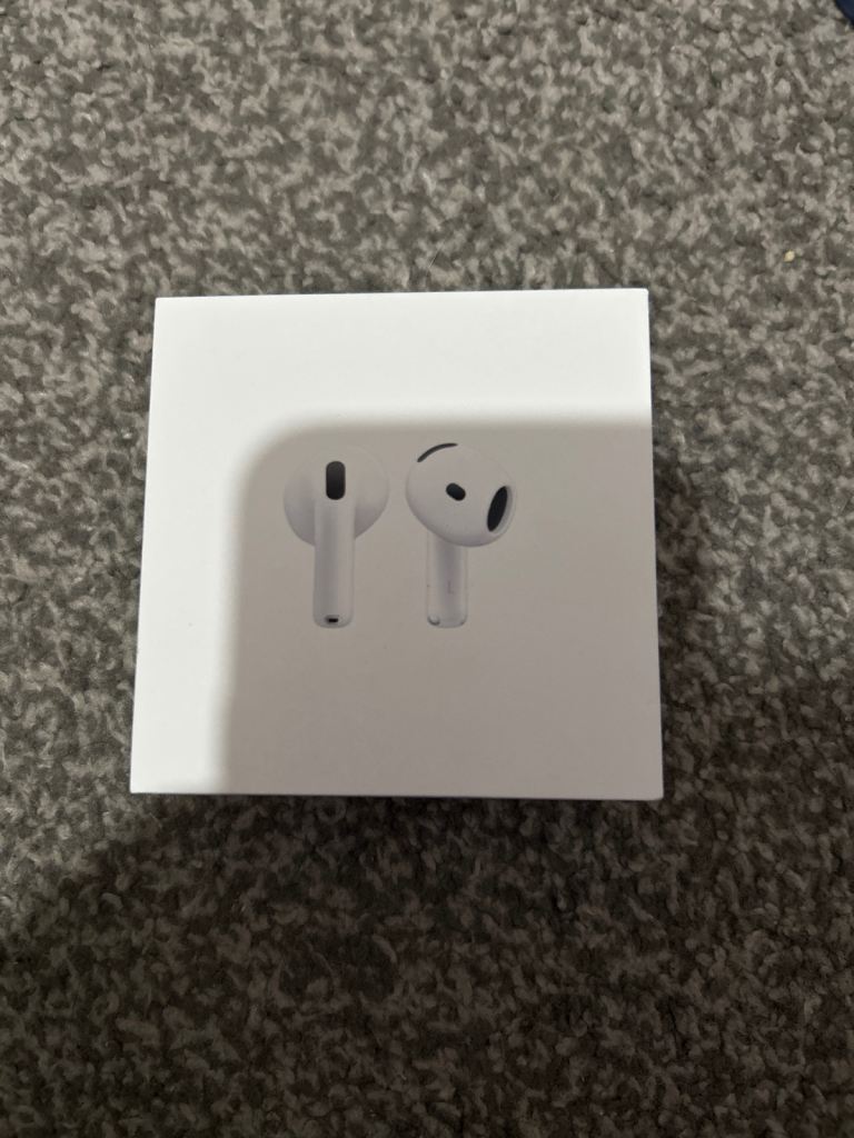 Apple AirPods 4