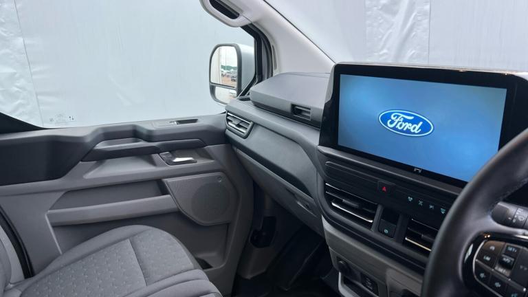 2025 Ford Transit Custom 280 L2 Diesel Fwd 2.0 EcoBlue 136ps H1 Van Limited Auto Van Diesel Autom...