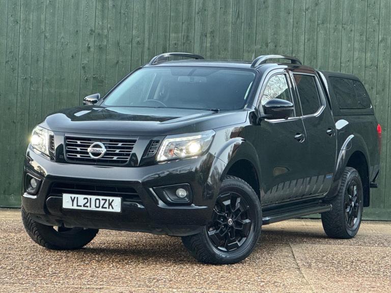  Nissan Navara 2.3 dCi N-Guard Auto 4WD Euro 6 4dr Diesel Automatic