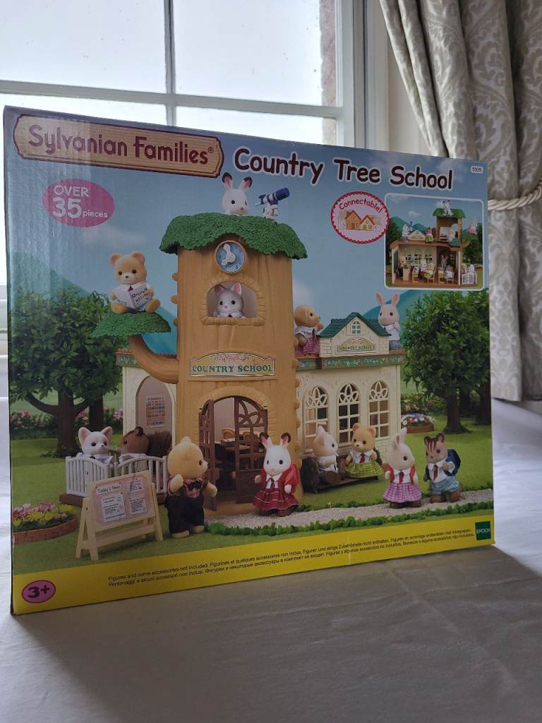 Sylvanian Country Tree School