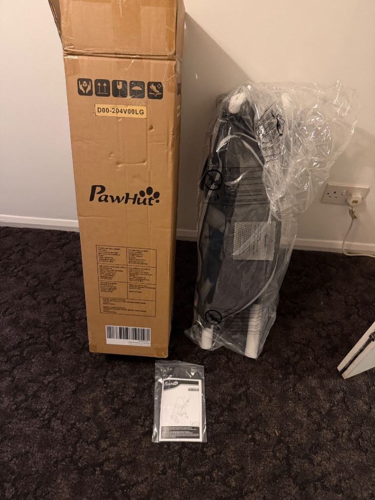 Pawhut Lightweight foldable grey dog stroller 