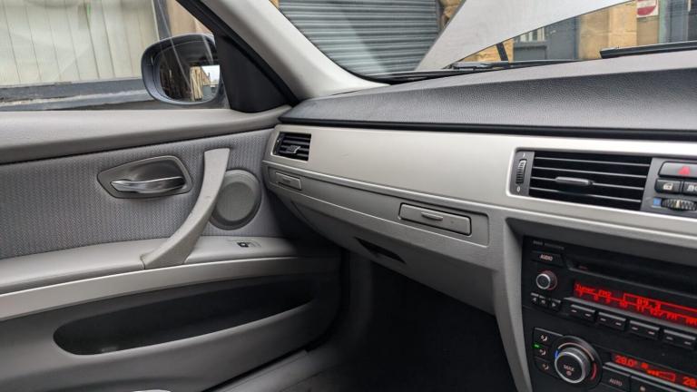 2011 BMW 3 Series 320d [184] SE 4dr Step Auto SALOON Diesel Automatic