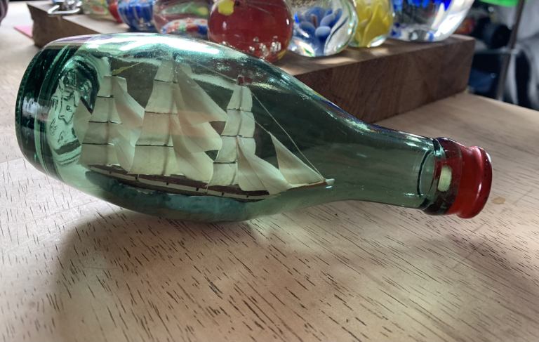 Rare ! Robin Hood bay ship in a bottle