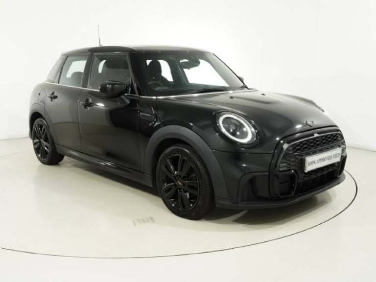 MINI HATCHBACK 1.5 Cooper Sport Premium 5dr Auto