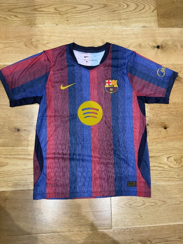 Nike FC Barcelona Home Football Shirt – As Good As New