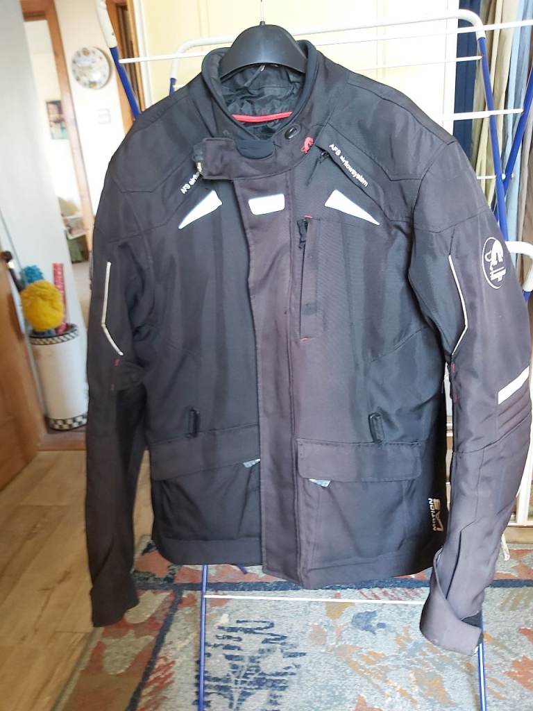 Motorbike Jacket with inner linning and trousers