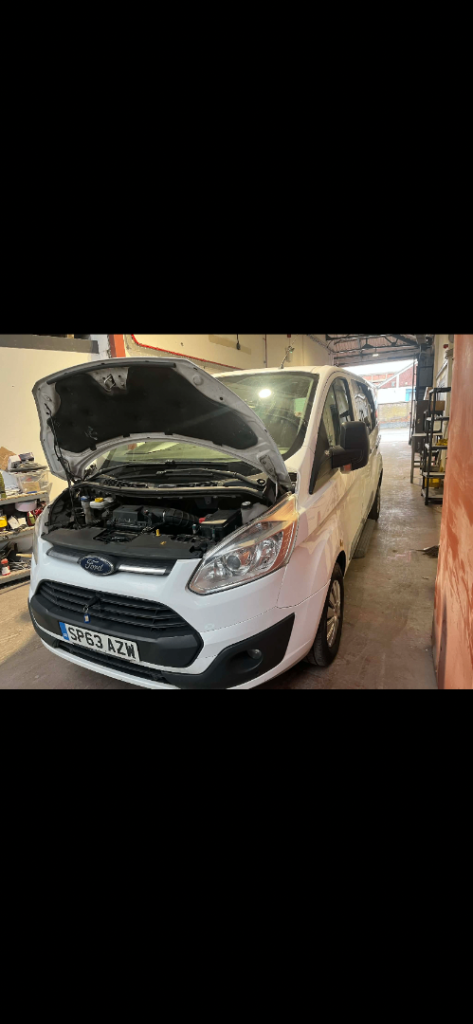 Ford, TOURNEO CUSTOM, MPV, 2013, Manual, 2198 (cc), 5 doors