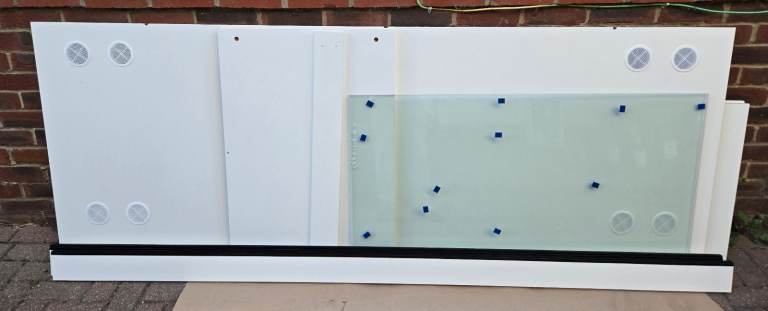 Pro Vivs Vivarium 8ft x 3ft x 2ft / 240cm x 90cm x 60cm White *Brand New*
