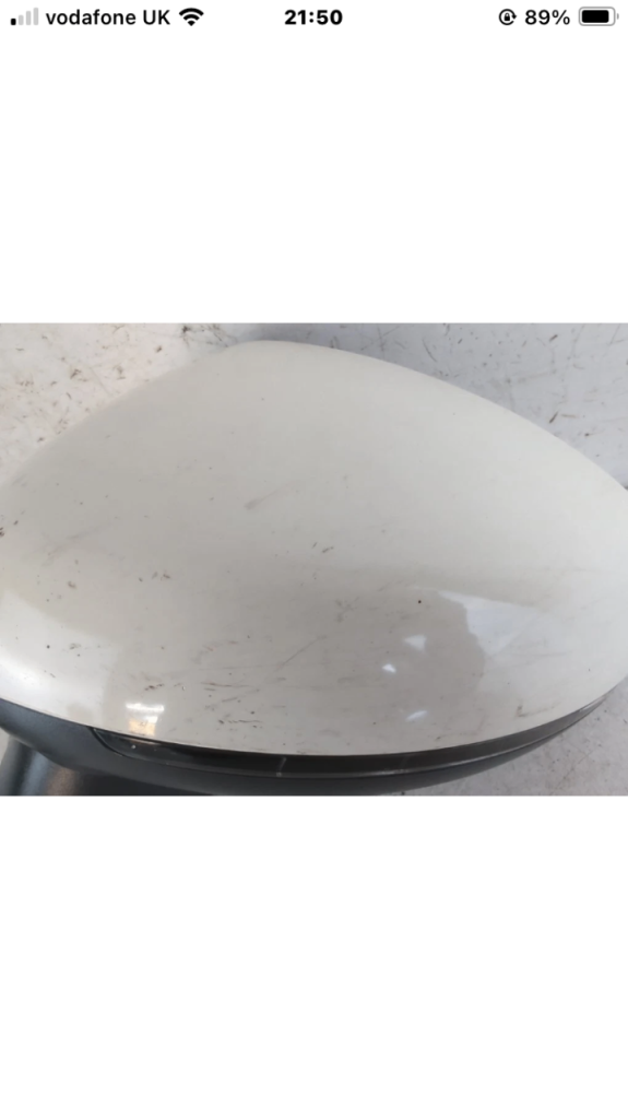 Audi A1 passenger side mirror electric