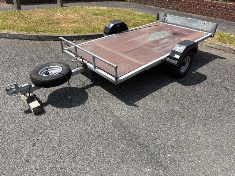 Trailer Tilt Bed 8ft X 4.4ft 