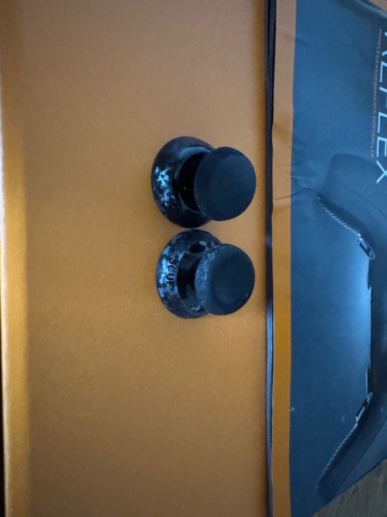 Scuff reflex controller 