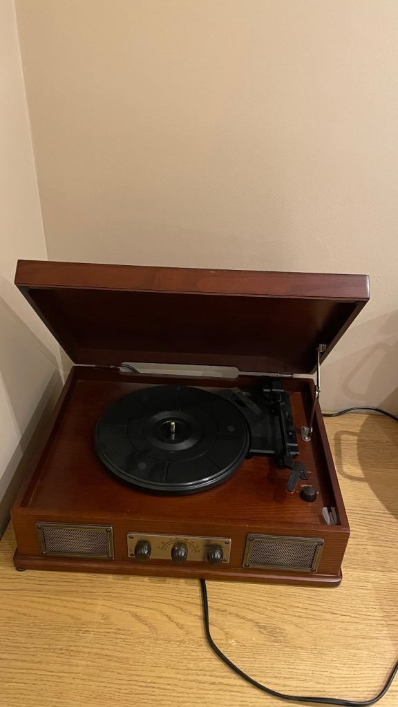 Vintage-style record player 
