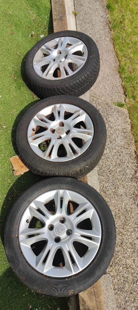 16 inch vauxhall Corsa d twin 7 spoke alloy wheels with tyres used