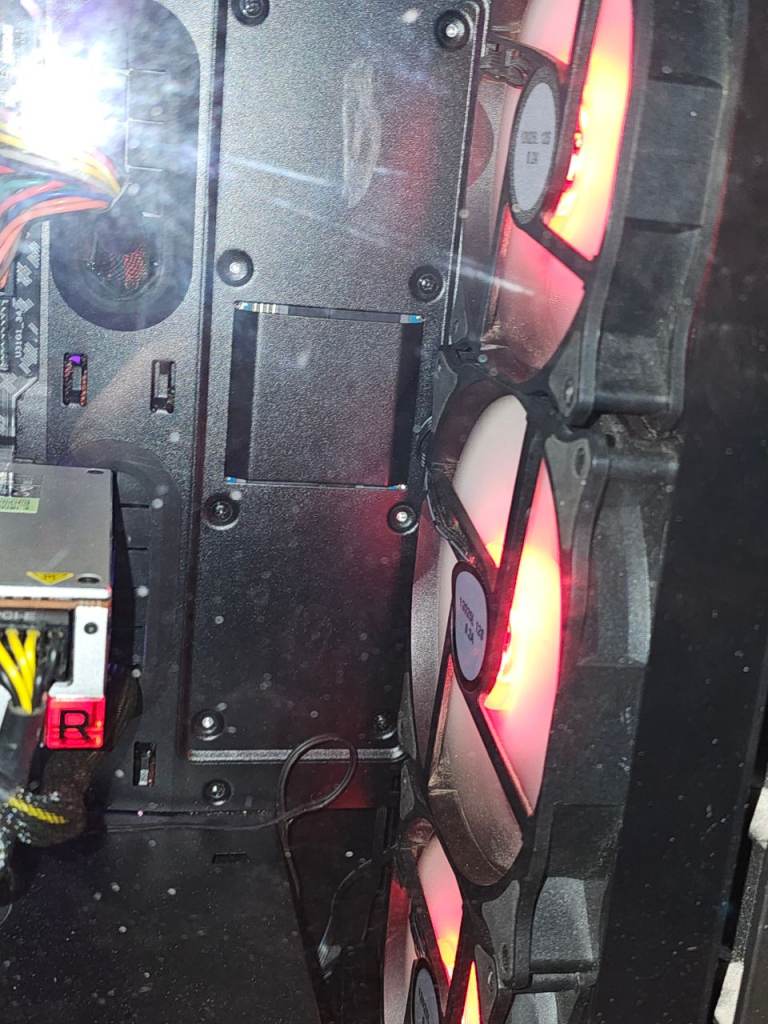 Gaming PC - Ryzen 7 2700X | 32GB RAM | Radeon VII 16GB