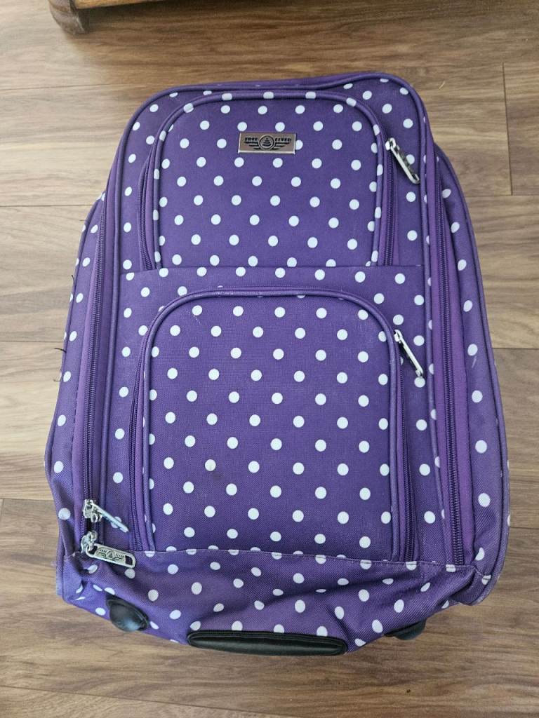 Small suit case