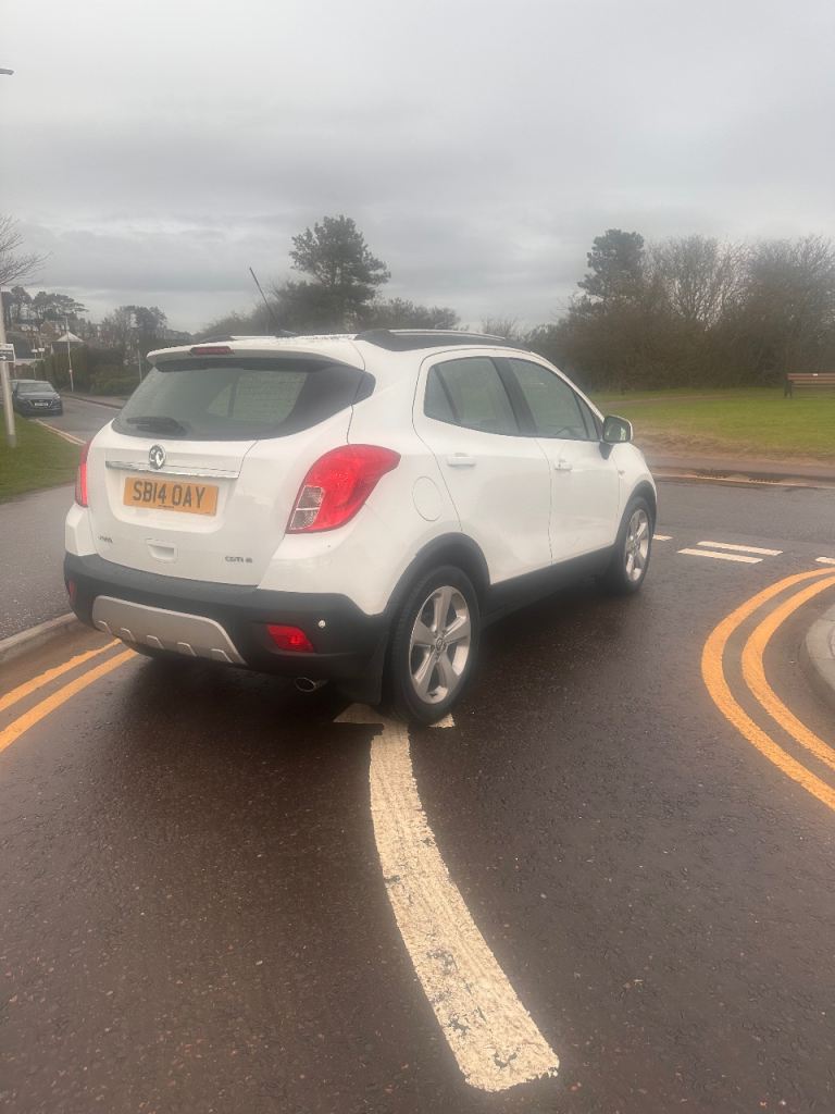 Rare 4X4, Vauxhall, MOKKA, Hatchback, 2014, Manual, 1686 (cc), 5 doors
