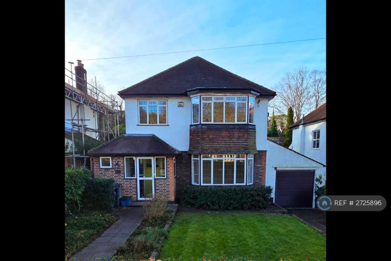 3 bedroom house in Byron Avenue, Coulsdon, CR5 (3 bed) (#2725896)