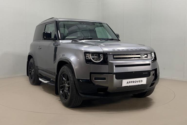 LAND ROVER DEFENDER 3.0 D250 X-Dynamic S 90 3dr Auto