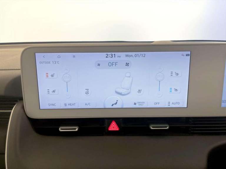 2022 Hyundai IONIQ 5 73kWh Ultimate Hatchback 5dr Electric Auto (217 ps) Automatic Hatchback Elec...