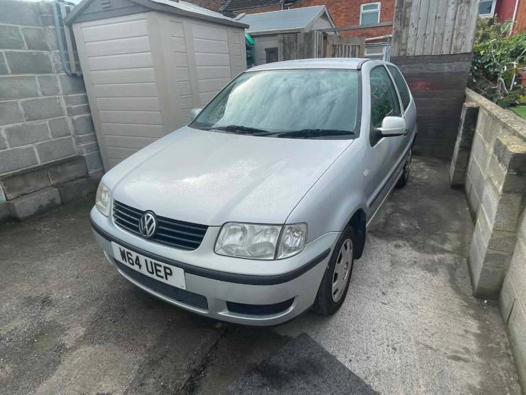 Volkswagen, POLO, Hatchback, 2000, Manual, 999 (cc), 3 doors