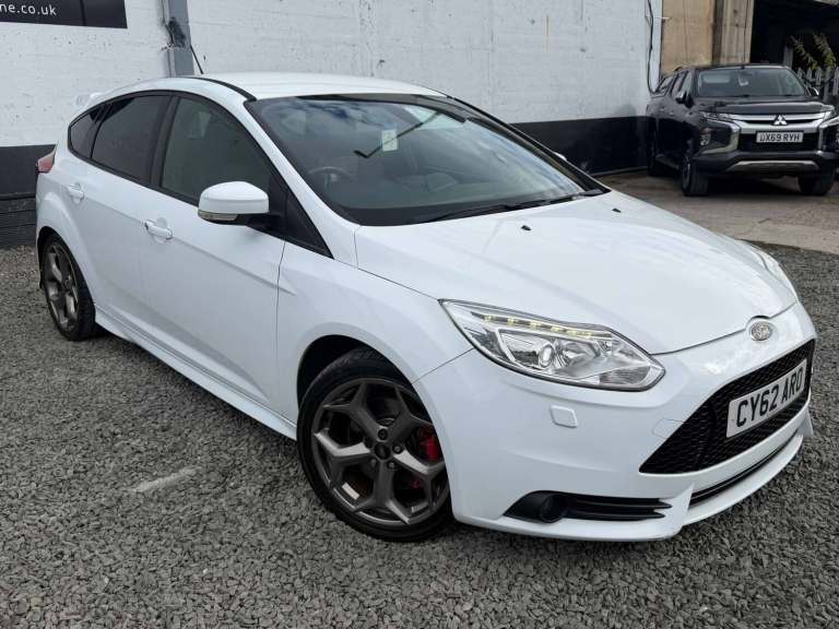 2012 Ford Focus 2.0T EcoBoost ST-3 Hatchback 5dr Petrol Manual Euro 5 (s/s) (250 ps) Hatchback Pe...