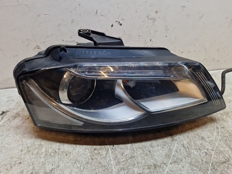 AUDI A3 - XENON HEADLIGHT - DRIVERSIDE - COMPLETE