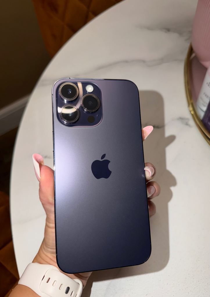 iPhone 14 pro max 