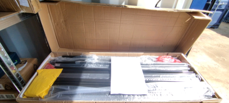 Canopy Bed Frame Black Metal 180x200 cm, 6FT Super King, NEW❗