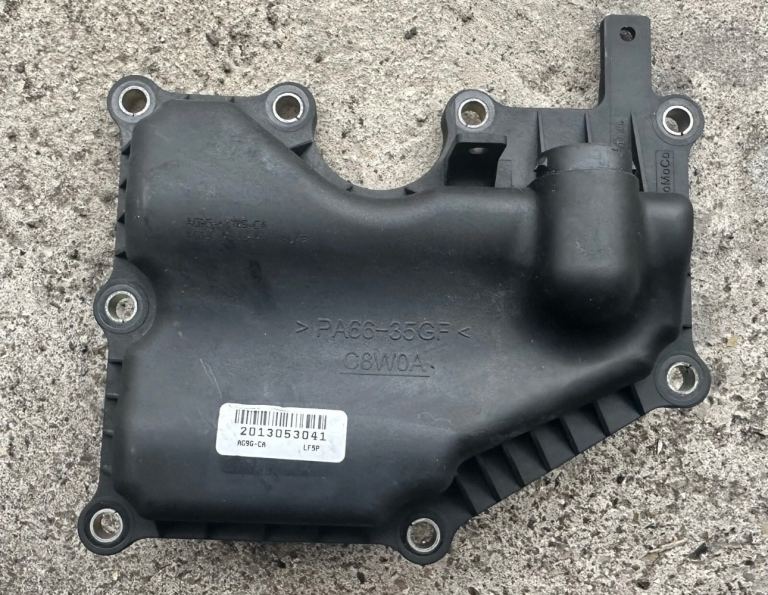 Genuine Ford Focus mk3 mk3.5 ST & RS Engine Breather Plate PA66-35GF C8W0A