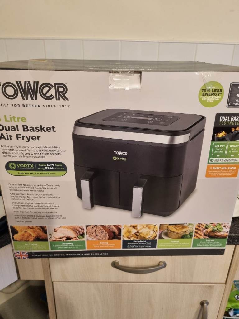 TOWER 8 Litre Dual Basket Air Fryer - Brand New in Box