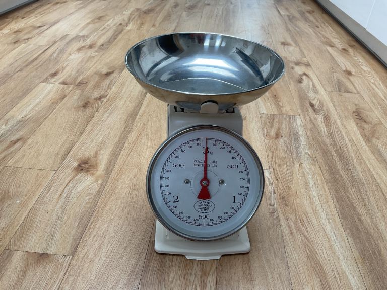 Laura Ashley kitchen scales