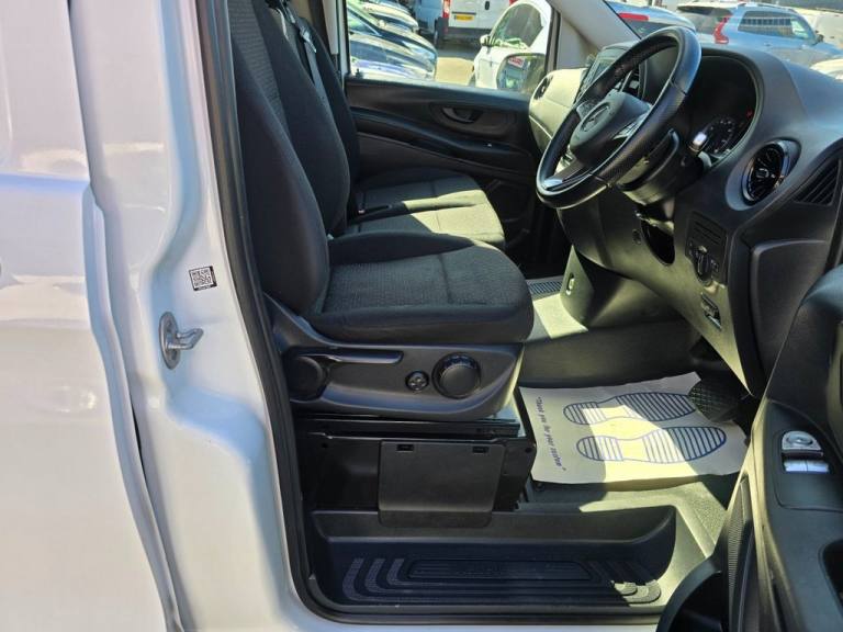 2021 Mercedes-Benz Vito 2.0 116 CDI Progressive XLWB Van, 79,239 miles, 1 owner, full service his...