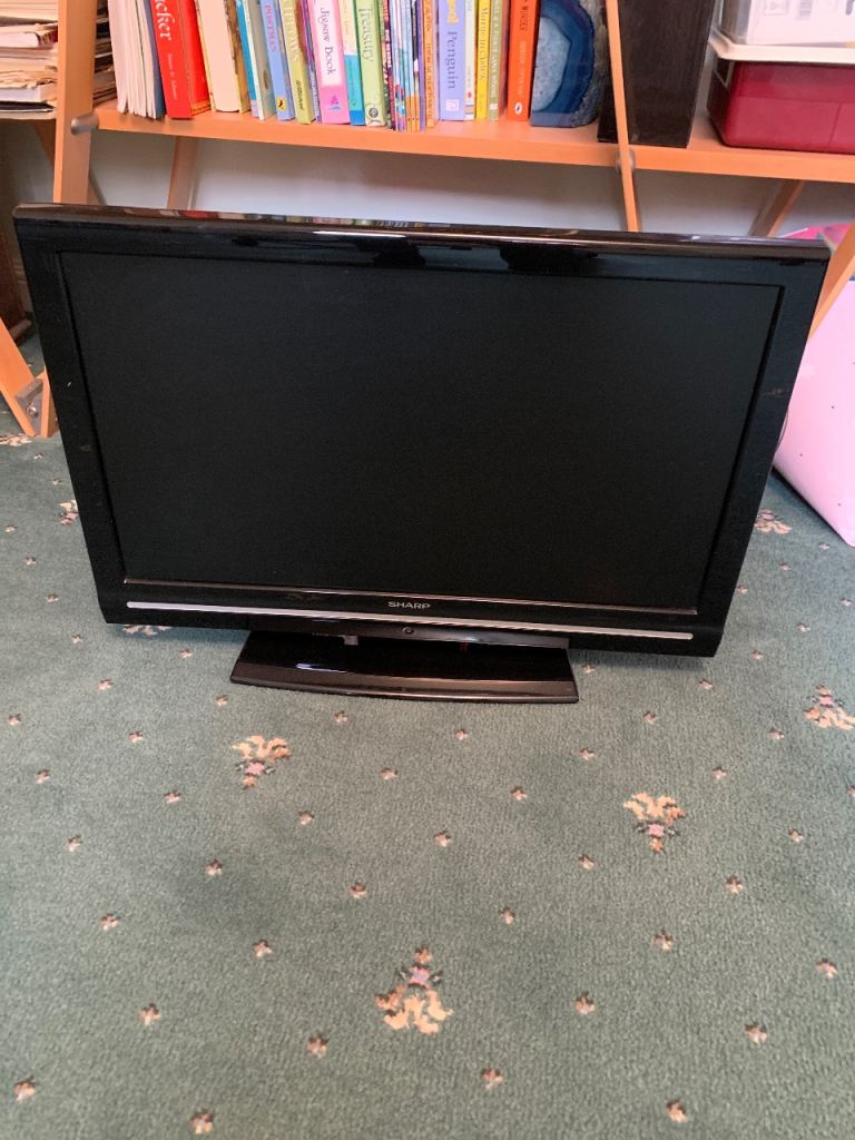 Sharp. 21 inch television 