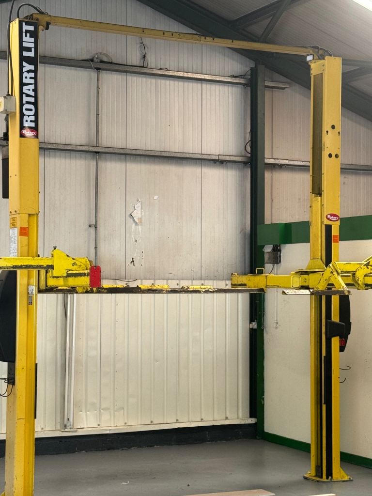 EX Rotary Lift