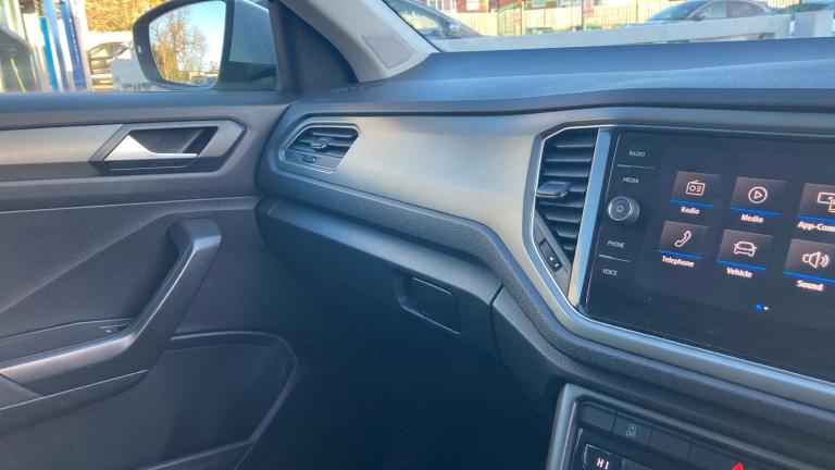 2020 Volkswagen T-Roc 1.0 TSI SE 5dr Petrol Hatchback Hatchback Petrol Manual