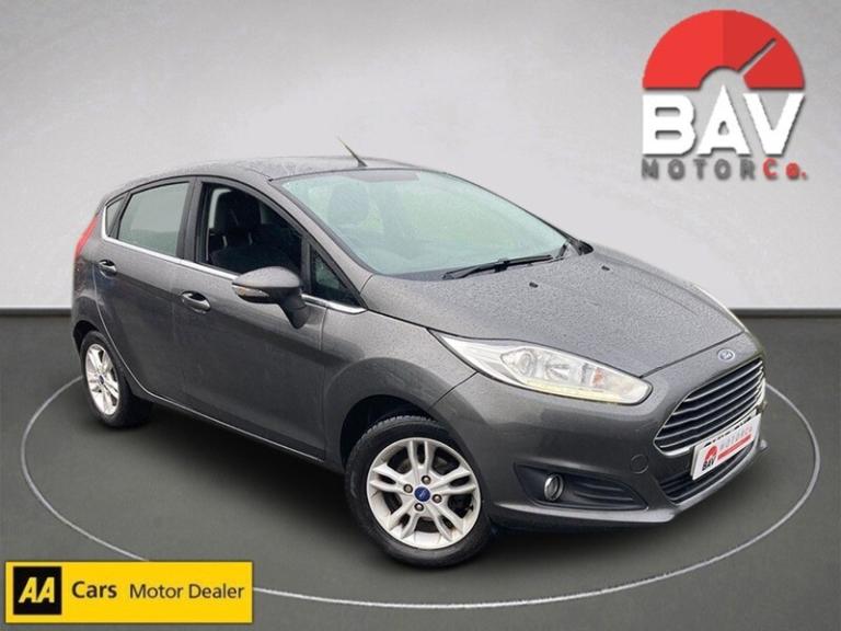 2016 Ford Fiesta Zetec Hatchback Petrol Manual