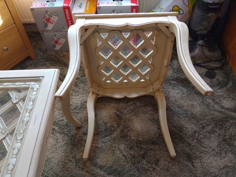  2 Antique style tables