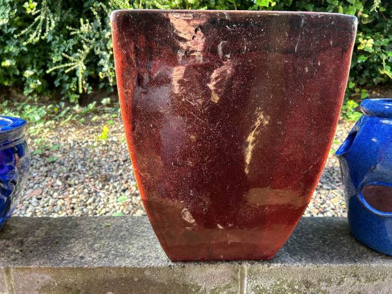 Garden Planters £3 each and 1 large @ £10 