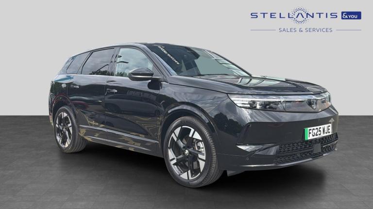 2025 Vauxhall Grandland 73kWh Ultimate SUV 5dr Electric Auto (213 ps) SUV Electric Automatic