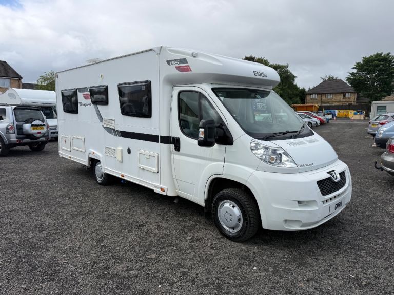 Autoquest 155 Motorhome Fixed Rear Bed