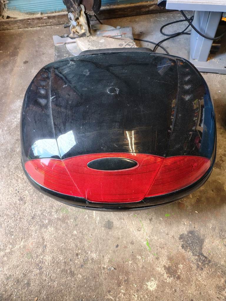 Removable top box 