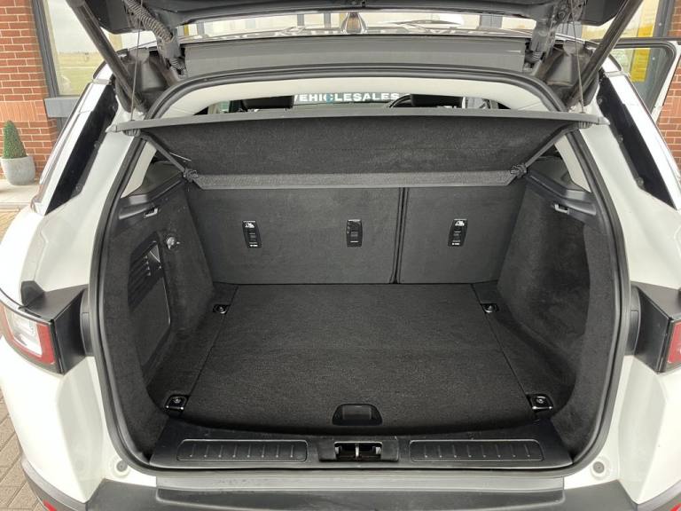 2018 Land Rover Range Rover Evoque 2.0 TD4 SE Tech SUV 5dr Diesel Auto 4WD Euro 6 (s/s) (180 ps) ...