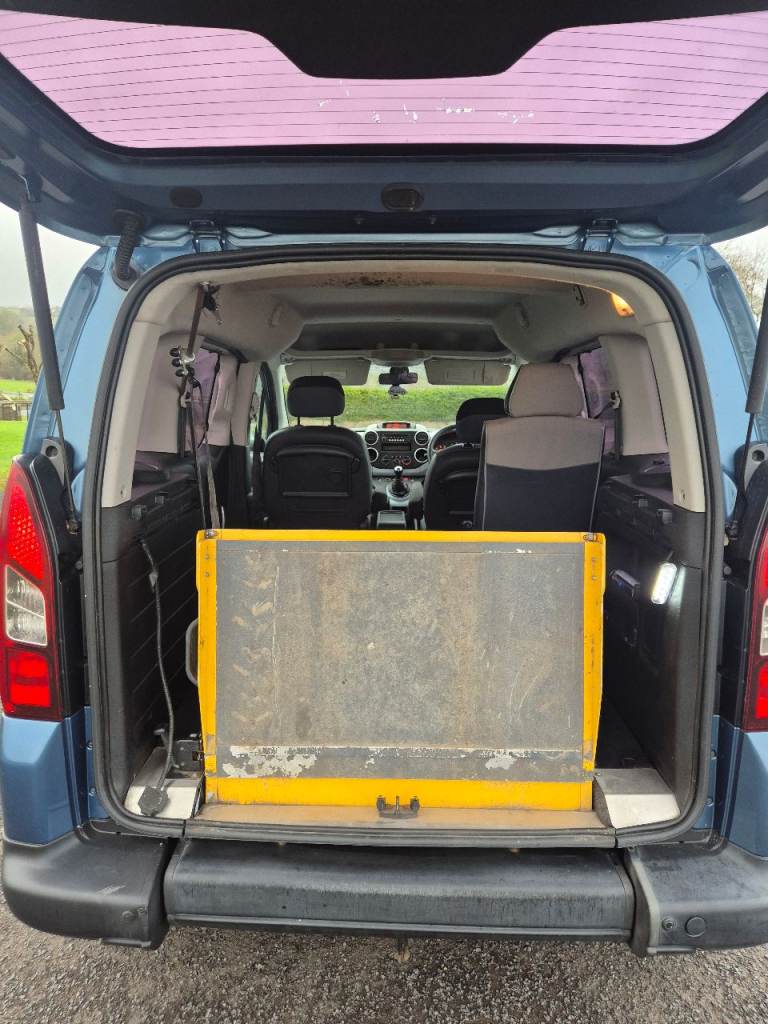 2013 berlingo wheelchair accessible 