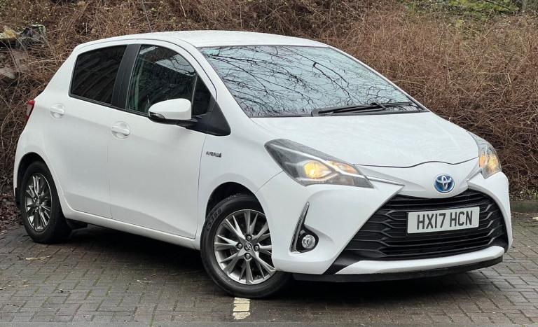 2017 Toyota Yaris 1.5 Hybrid Icon Tech 5dr CVT HATCHBACK Petrol/Electric Hybrid Automatic